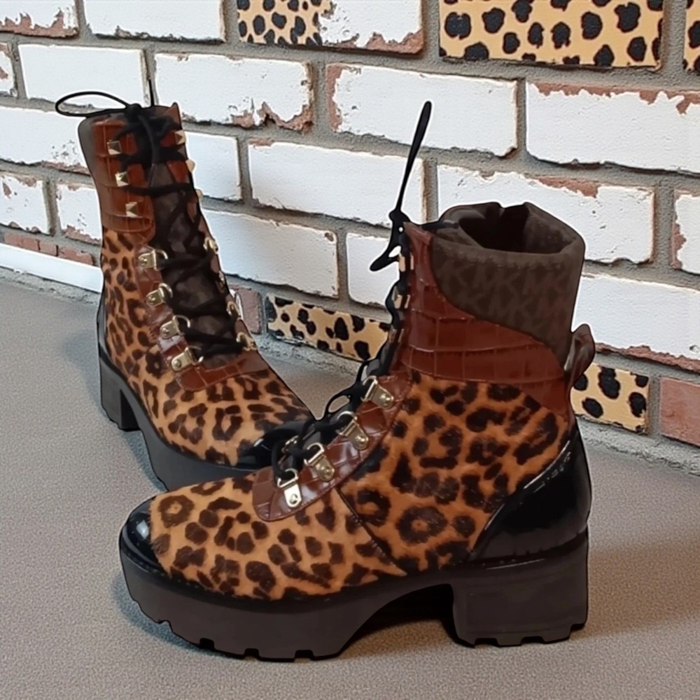 Michael Kors🔥 Leopard Print 🤑calf hair Lace Up platform Combat moto Boots 6.5